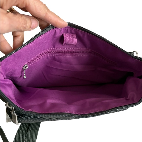 Baggallini Original RFID Everyday Crossbody Bag Silver Hardware Charcoal Gray - Picture 5 of 9